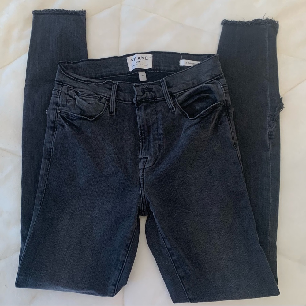 FRAME crisscross ankle jeans